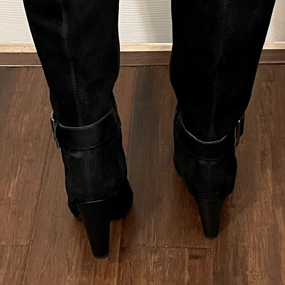 Bandolino Black Leather Suede Tall Dress Boots Heel Size 7.5 - Picture 4 of 9